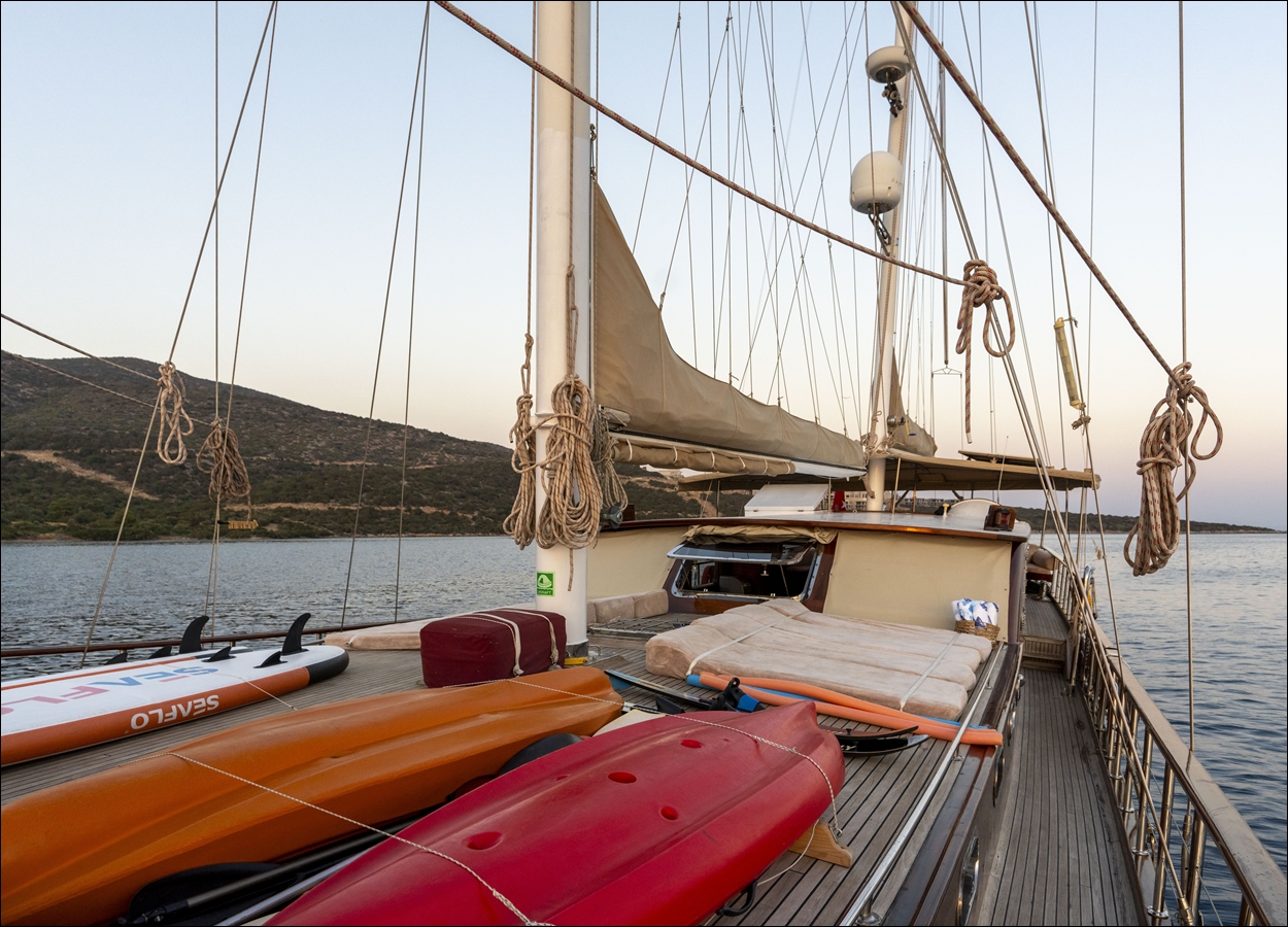 FURKAN III -DORİS ( LUX YACHT)